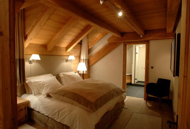 PASCAL MOSSAZ, indoor wood trim in Haute-Savoie (74)